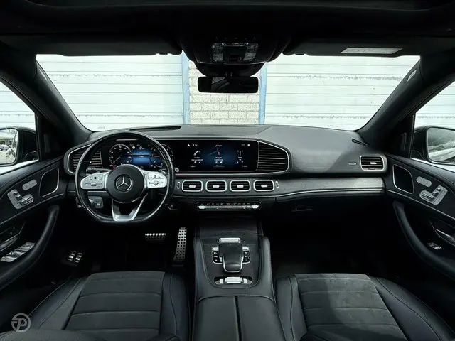 Mercedes-Benz GLE 300 d 4MATIC Premium Plus 2019 Diesel 2