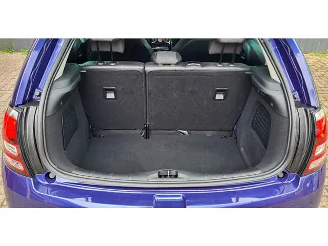 Citroën C3 1.2 PureTech Exclusive 2015 Benzine 7