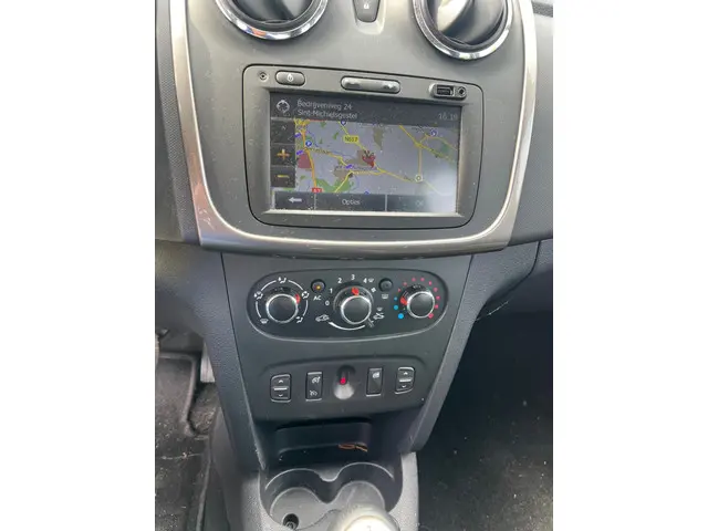 Dacia Sandero Stepway 0.9 TCe Lauréate 2014 Benzine 17