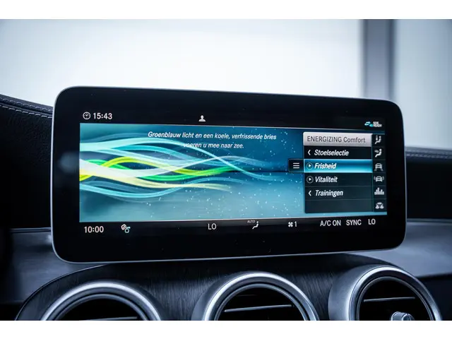 Mercedes-Benz C-Klasse Coupé 300 AMG 2019 Benzine 33