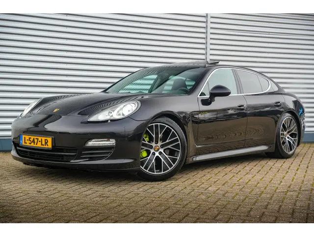 Porsche Panamera 3.0 S Hybrid 2012 Benzine 25