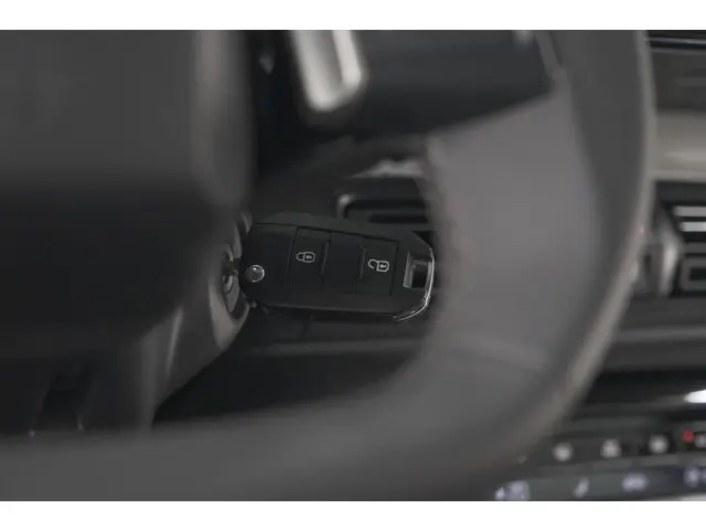 Citroën C3 1.2 Turbo 100pk Max 2025 Benzine 14