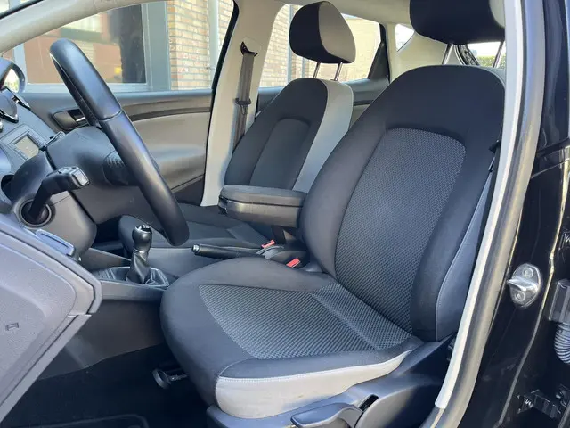 SEAT Ibiza 1.0 EcoTSI Style Connect Carplay 2016 Benzine 7