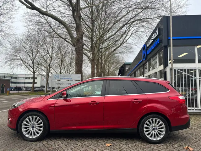 Ford Focus Wagon 1.0 EcoBoost Titanium 2013 Benzine 9