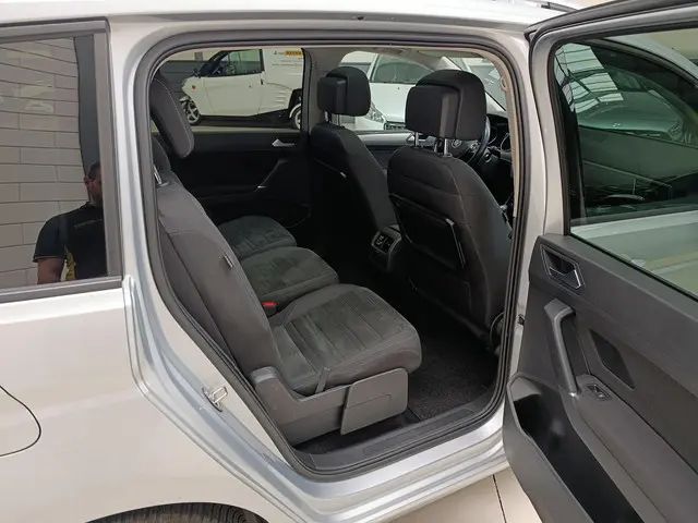 Volkswagen Touran 1.4 TSI Connected Series 2017 Benzine 13