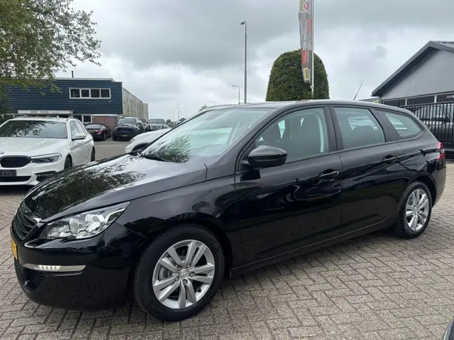 Peugeot 308 SW 1.6 Blue HDI Zwart 2015 2015 Diesel 8