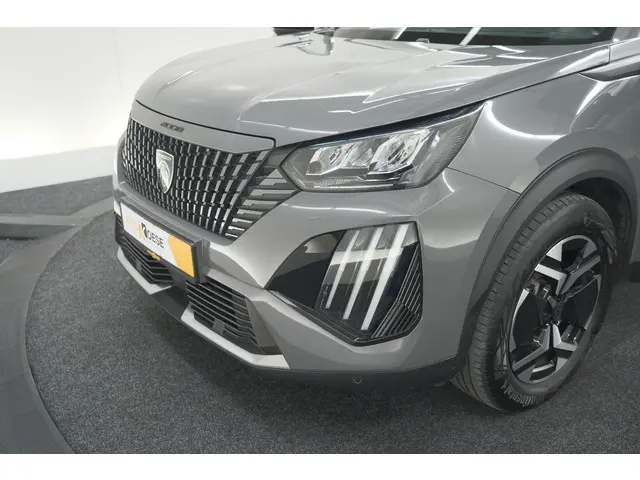 Peugeot 2008 PureTech 100 Allure 2024 Benzine 17