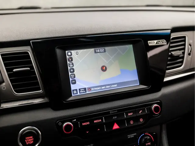 Kia Niro 1.6 GDi Hybrid Sport 2016 Hybride Benzine 8