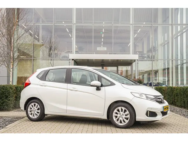 Honda Jazz 1.3i VTEC COMFORT 2020 Benzine 32