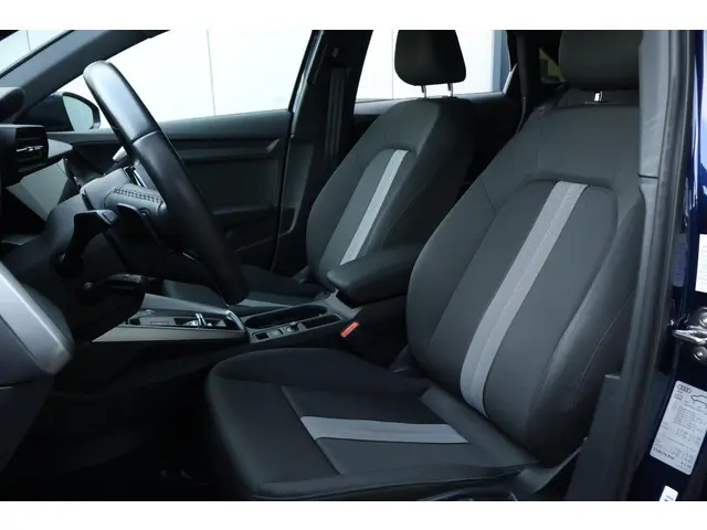 Audi A3 Limousine 35 TFSI Pro Line 2021 Benzine 10