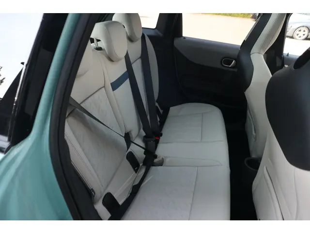 MINI 5-Deurs S 2025 Benzine 19