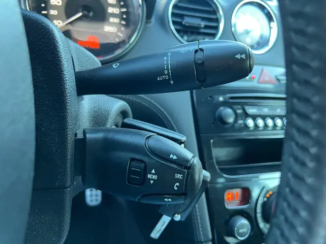 Peugeot RCZ 1.6 THP 2014 Benzine 12