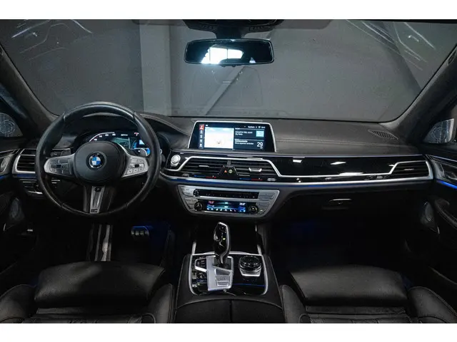 BMW 7 Serie 745e High Executive 2019 Hybride Benzine 31
