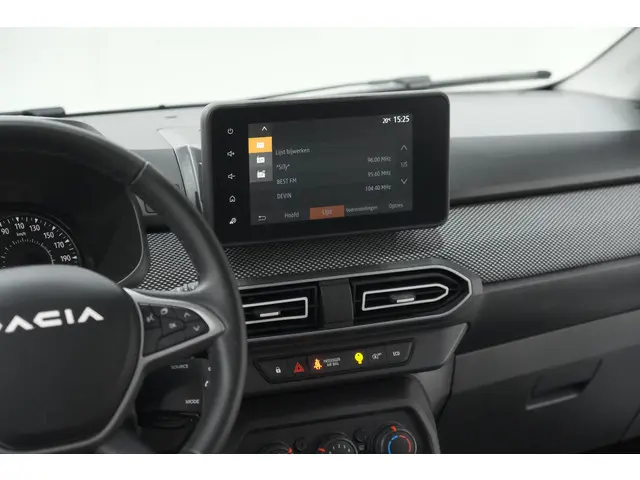 Dacia Sandero TCe 90 CVT Expression 2024 Benzine 39