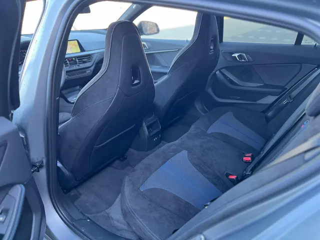 BMW 1 Serie 120i 2023 Benzine 16