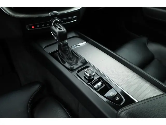 Volvo XC60 2.0 T5 AWD Inscription 2017 Benzine 6