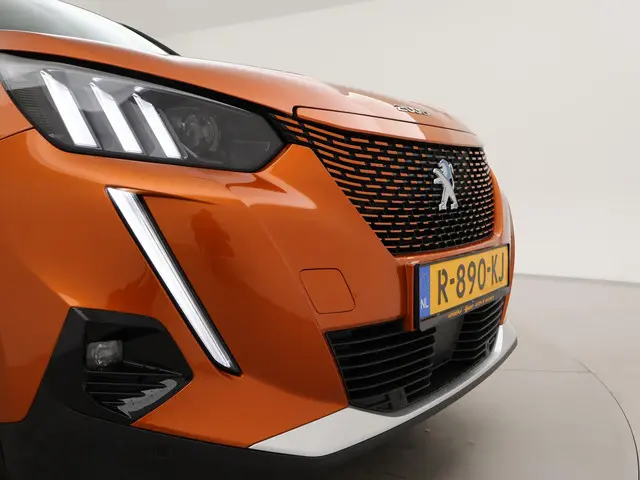 Peugeot e-2008 EV GT PACK 50 kWh 2021 Elektrisch 36