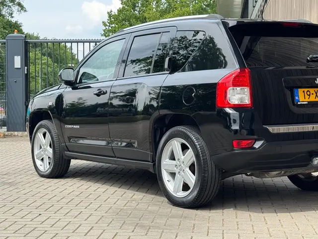 Jeep Compass 2.0 Limited / Leder / Trekhaak / Navi / 2012 Benzine 8