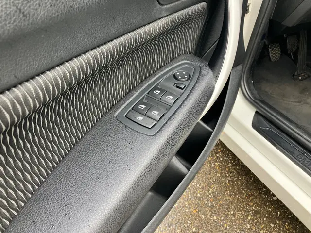 BMW 1 Serie 114i EDE Sport 2013 Benzine 12