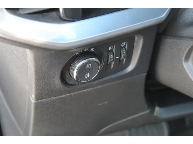 Opel Mokka-e Elegance 50-kWh 11kw bl. 2021 Elektrisch 7