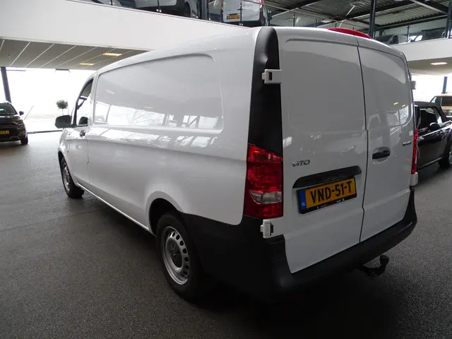 Mercedes-Benz Vito 116 CDI Extra Lang 2022 Diesel 2