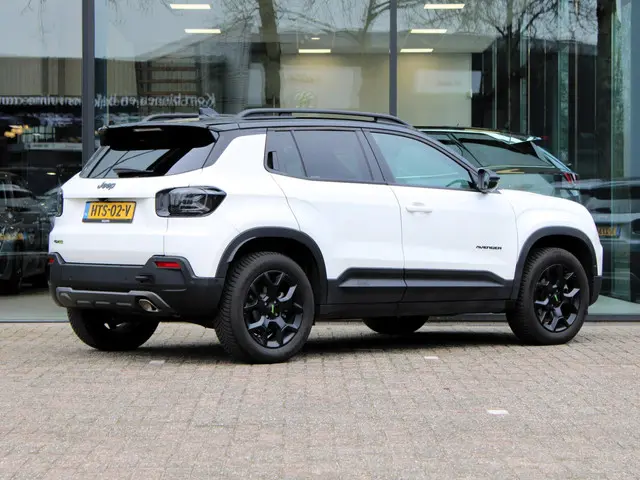 Jeep Avenger 1.2T 4xe Overland 2025 Hybride Benzine 6