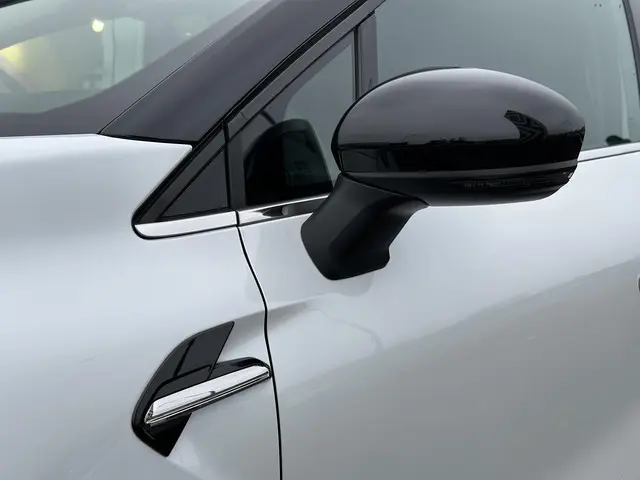 Renault Captur TCe 140 EDC Automaat Intens 2021 Benzine 9