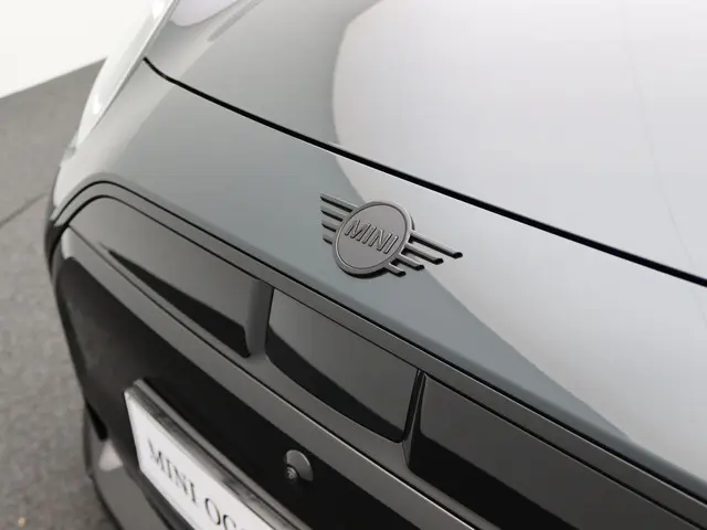 MINI Electric Cooper SE 2024 Elektrisch 7