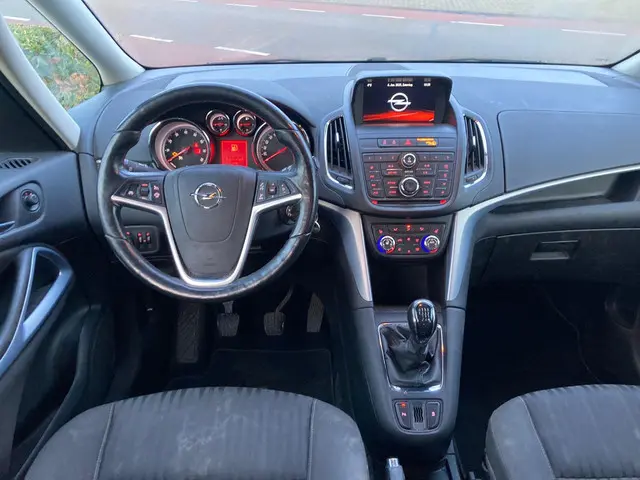 Opel Zafira Tourer 1.4 Design Edition LPG 7p. 2015 Benzine 10