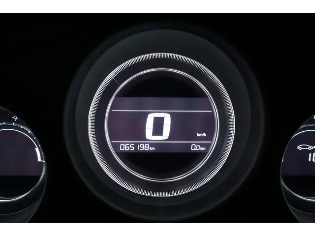 Citroën C4 1.2 PureTech Feel Collection 2016 Benzine 21