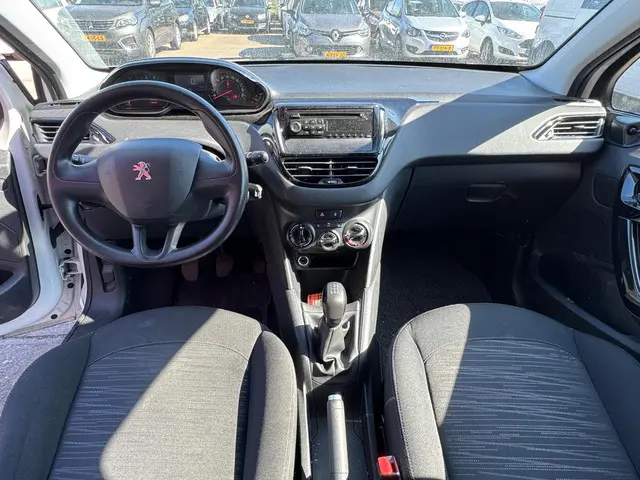 Peugeot 208 1.0 VTi Access / AIRCO / NAP 2014 Benzine 16