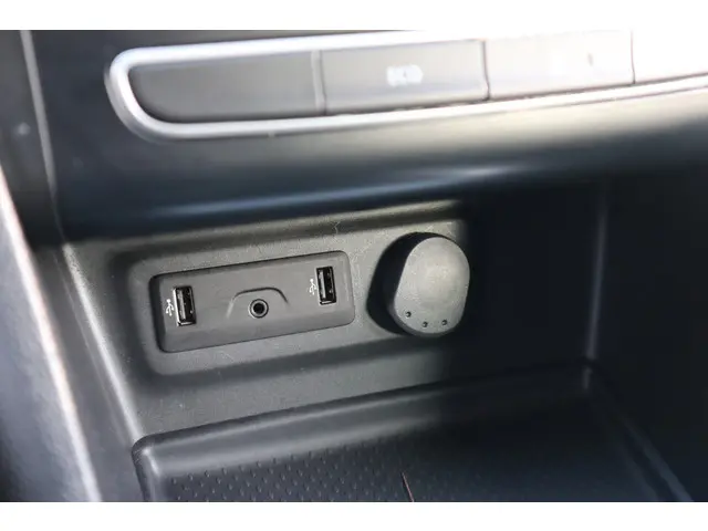 Renault Mégane 1.5 dCi Eco2 Zen 2017 Diesel 24