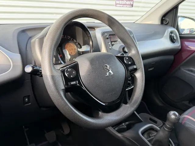 Peugeot 108 1.0 e-VTi Active 2016 Benzine 3