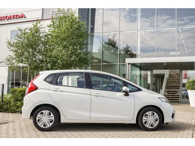 Honda Jazz 1.3i VTEC TREND 2019 Benzine 52