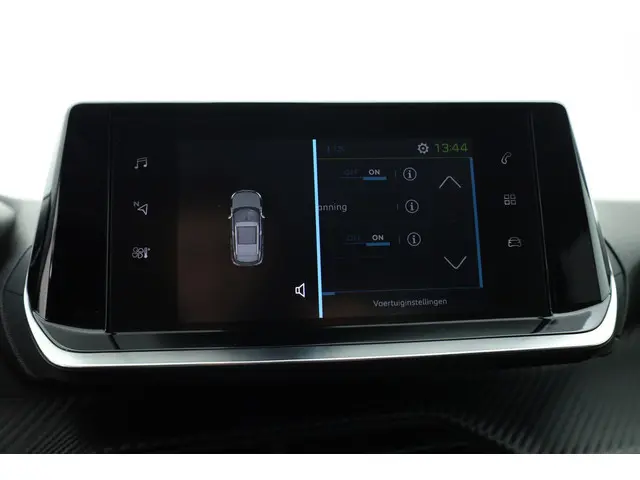 Peugeot e-2008 EV Allure 50 kWh 2021 Elektrisch 18