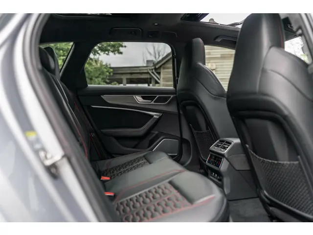 Audi RS6 A6 Avant TFSI quattro 2019 Benzine 77