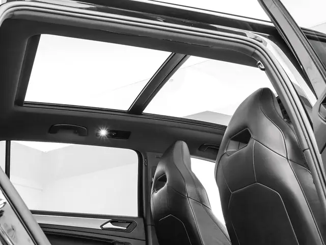 SEAT Tarraco 1.5 TSI 150pk DSG FR 2021 Benzine 13