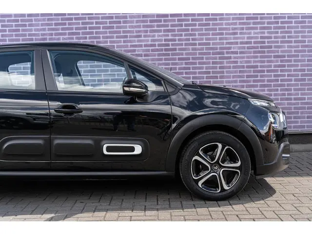 Citroën C3 1.2 PureTech Business 2022 Benzine 8