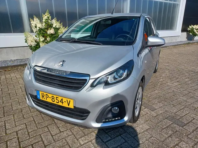 Peugeot 108 1.0 e-VTi Active 2018 Benzine 8