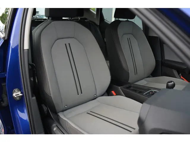 SEAT Leon 1.0 TSI Style Business Intense 2021 Benzine 12