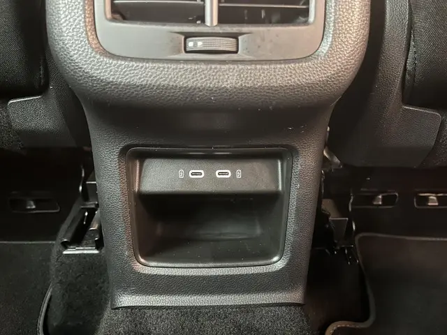 SEAT Ateca 1.5 TSI Style Business Intense 2021 Benzine 31