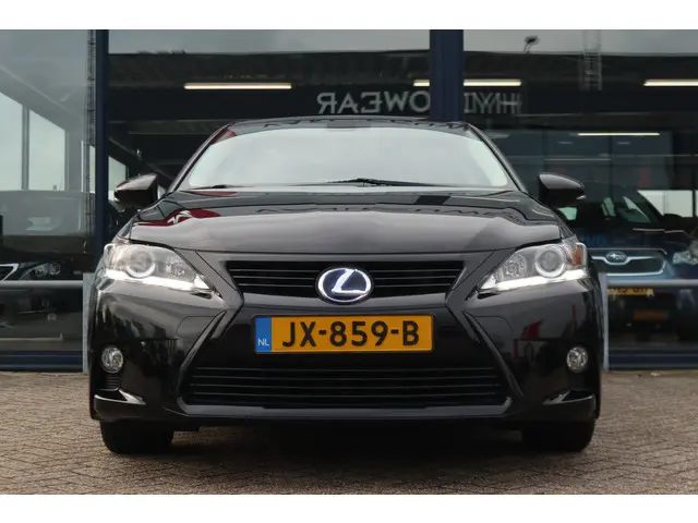 Lexus CT 200h Sport Edition 2016 Hybride Benzine 11