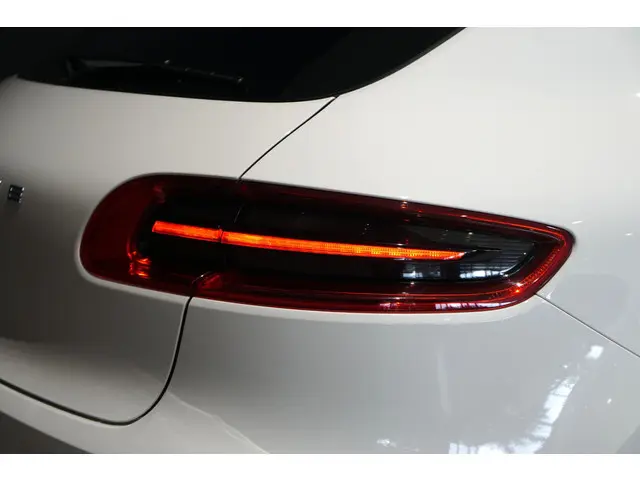 Porsche Macan 2.0 2018 Benzine 29