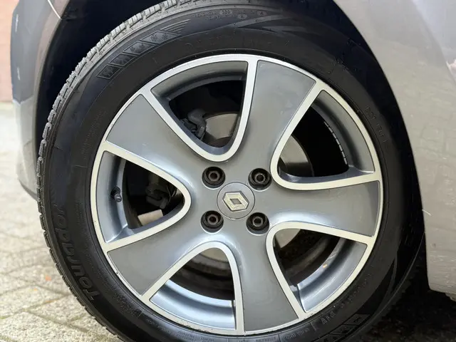 Renault Clio 0.9 TCe ECO Night&Day 2016 Benzine 14