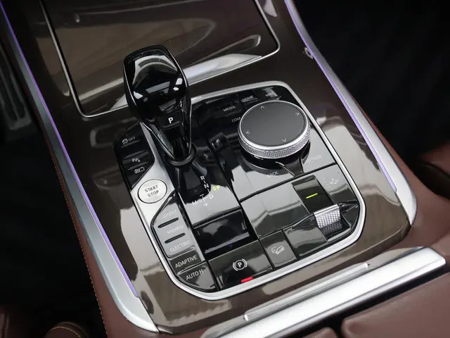 BMW X5 xDrive45e High Executive 2022 Hybride Benzine 17