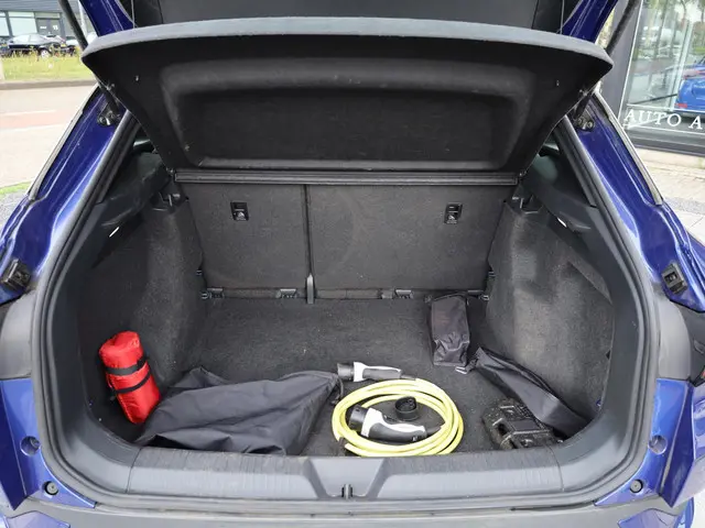 Volkswagen ID.4 Pro 77 kWh 2021 Elektrisch 21