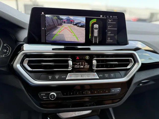 BMW X3 xDrive30e High Executive 2022 Hybride Benzine 8