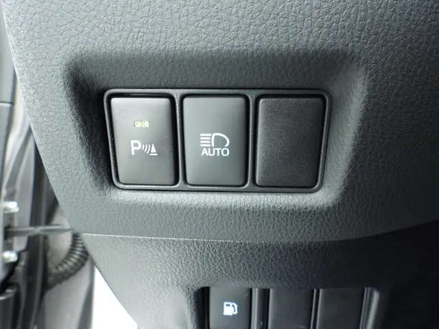Toyota C-HR 1.8 Hybrid Dynamic 2019 Hybride Benzine 27