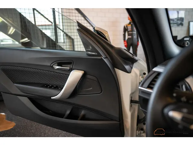 BMW 2 Serie Cabrio M235i Executive 2015 Benzine 28