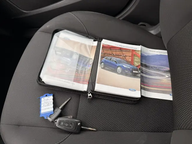 Ford Focus Wagon 1.0 Lease Edition 2017 Benzine 26